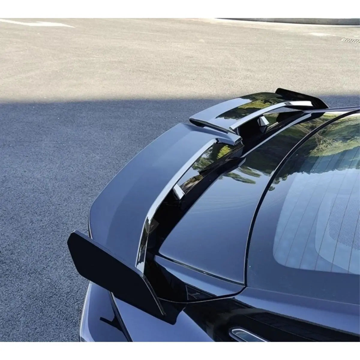Large Performance Spoiler (Carbon/Black)